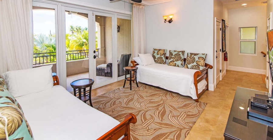 Moon Kai Grand Cayman Vacation Villa - Northeast