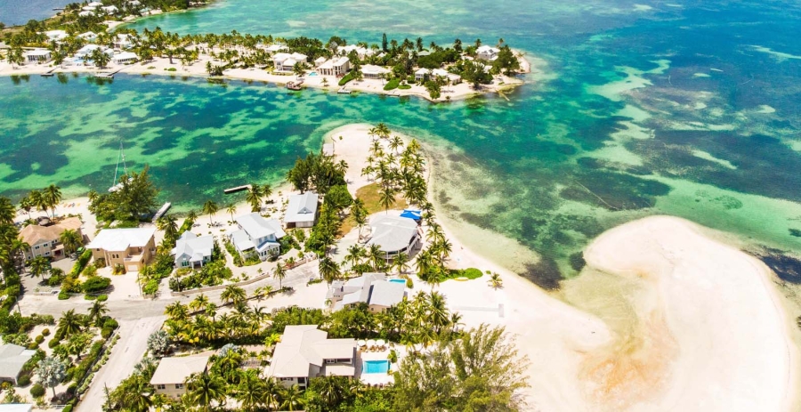 Moon Kai Grand Cayman Vacation Villa - Northeast