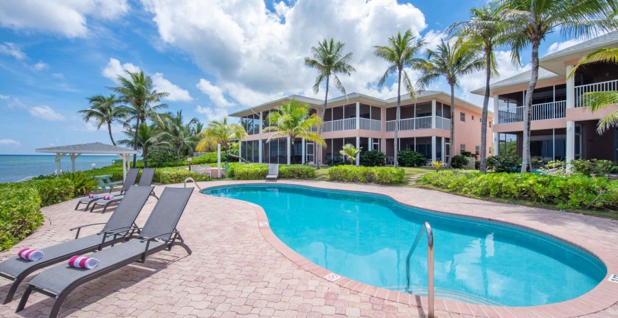 Northern Lights 5 Grand Cayman 3-Bedroom Beachfront Townhome - North Side