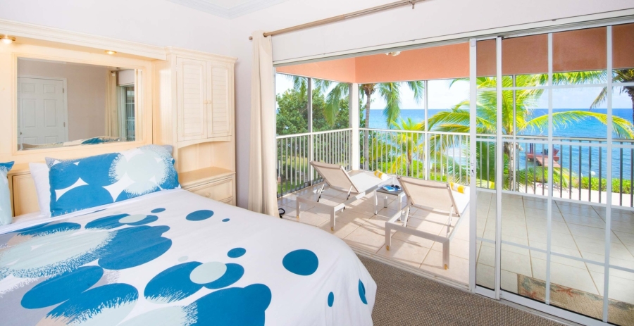 Northern Lights 5 Grand Cayman 3-Bedroom Beachfront Townhome - North Side