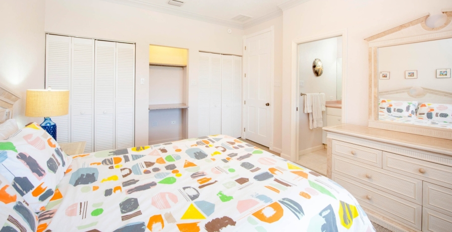 Northern Lights 5 Grand Cayman 3-Bedroom Beachfront Townhome - North Side