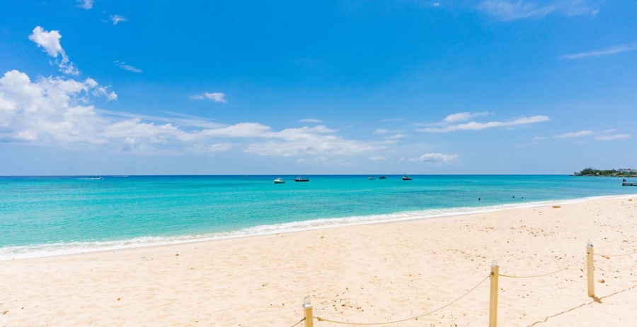 Oasis 7 Grand Cayman Vacation Villa - Seven Mile Beach
