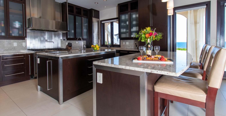 Oceans Edge Seaside Estate Grand Cayman Vacation Villa - South Coast