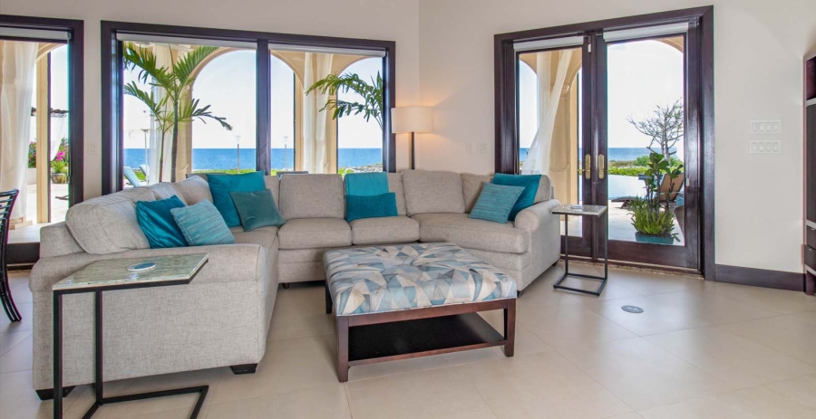 Oceans Edge Seaside Estate Grand Cayman Vacation Villa - South Coast