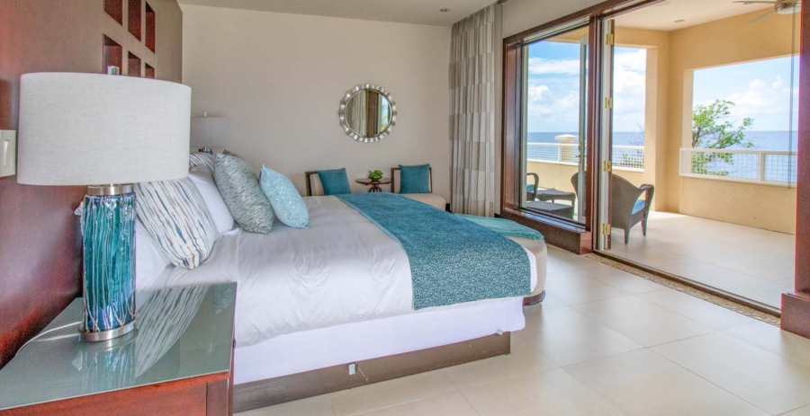 Oceans Edge Seaside Estate Grand Cayman Vacation Villa - South Coast