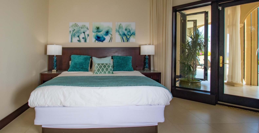 Oceans Edge Seaside Estate Grand Cayman Vacation Villa - South Coast