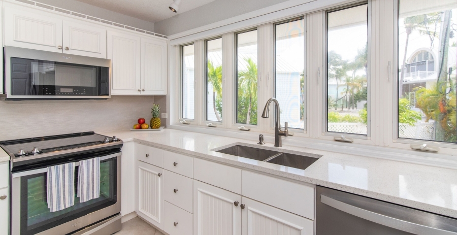 Peace & Kai It Grand Cayman 3-Bedroom Beach Cottage - Cayman Kai