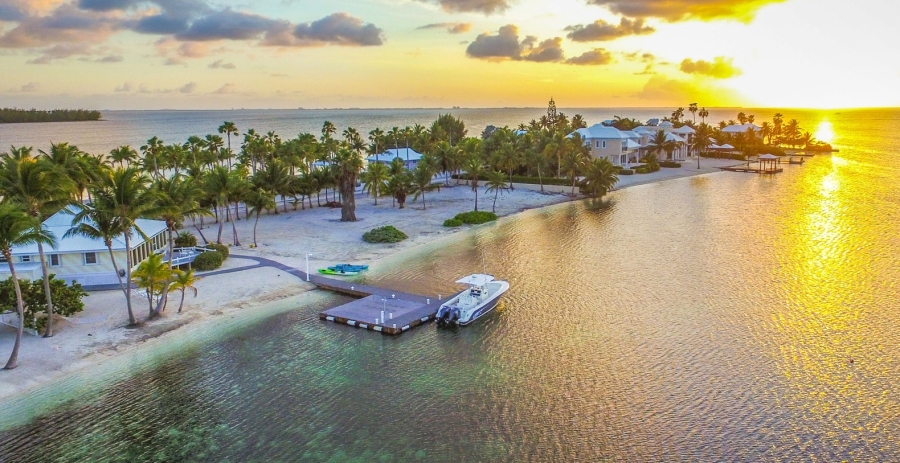 Peace & Kai It Grand Cayman 3-Bedroom Beach Cottage - Cayman Kai