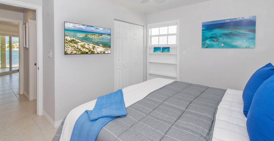 Peace & Kai It Grand Cayman 3-Bedroom Beach Cottage - Cayman Kai