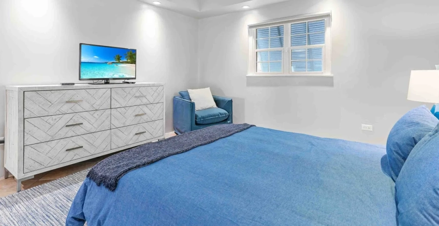 Present Moment Grand Cayman - Bunk Room