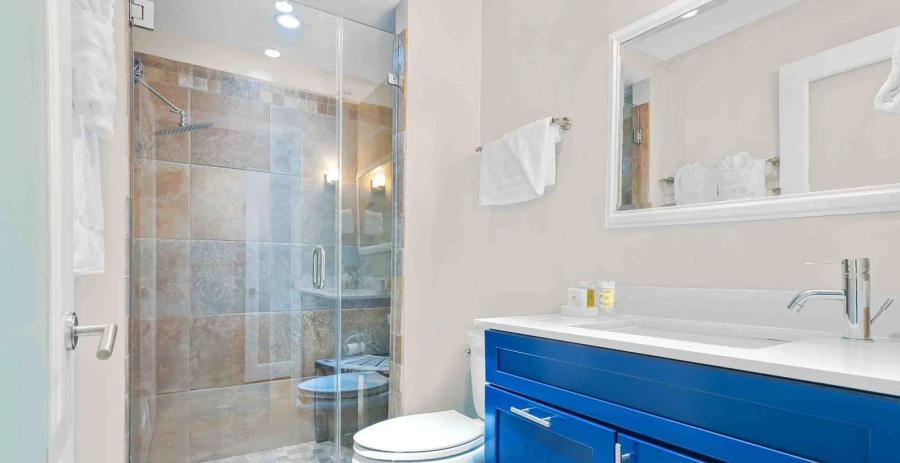 Present Moment Grand Cayman - Bathroom