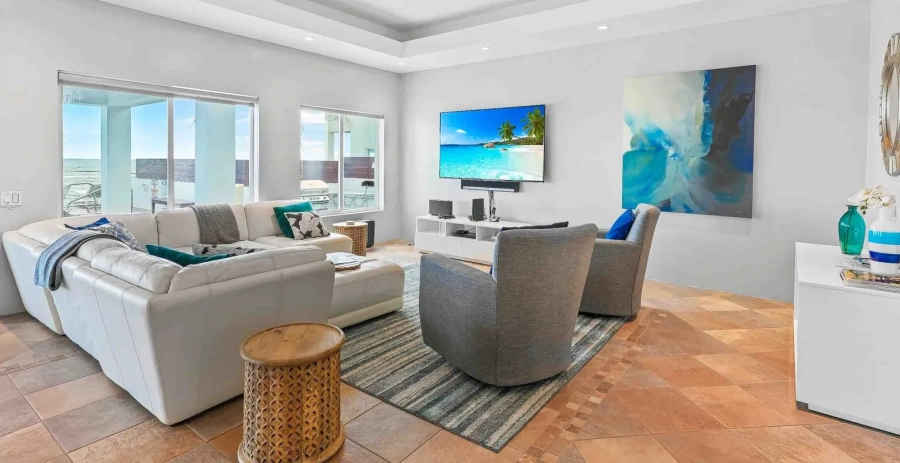 Present Moment Grand Cayman - Ocean Access