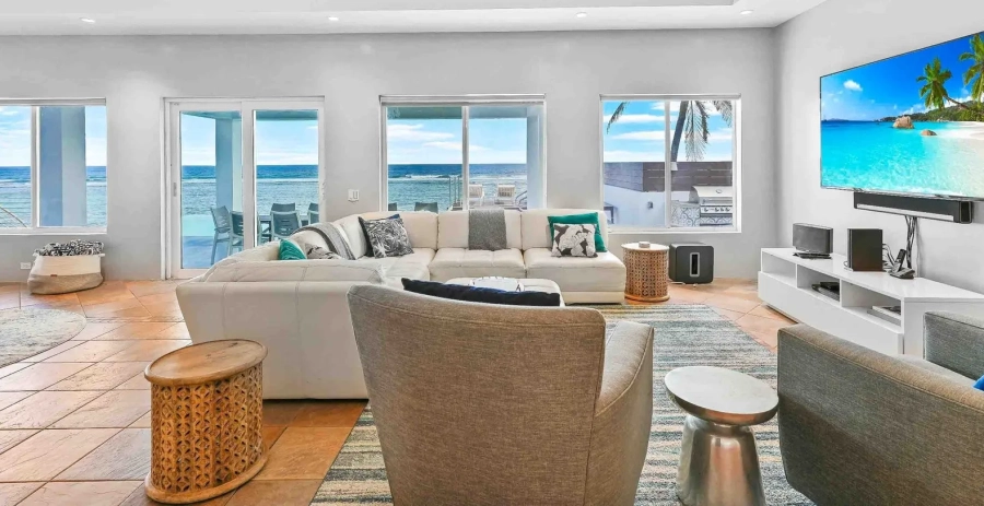 Present Moment Grand Cayman - Outdoor Shower