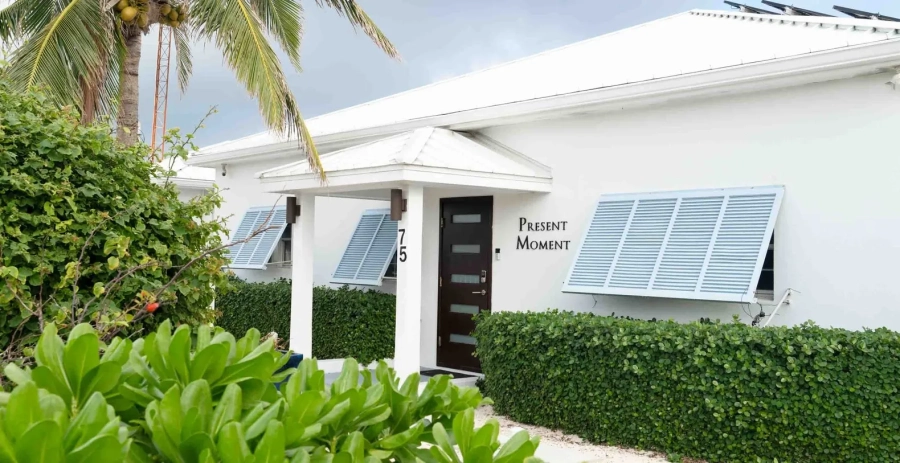 Present Moment Grand Cayman - Pool Deck