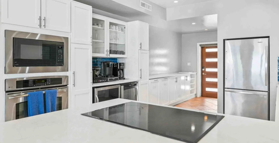 Present Moment Grand Cayman - Sunset Views