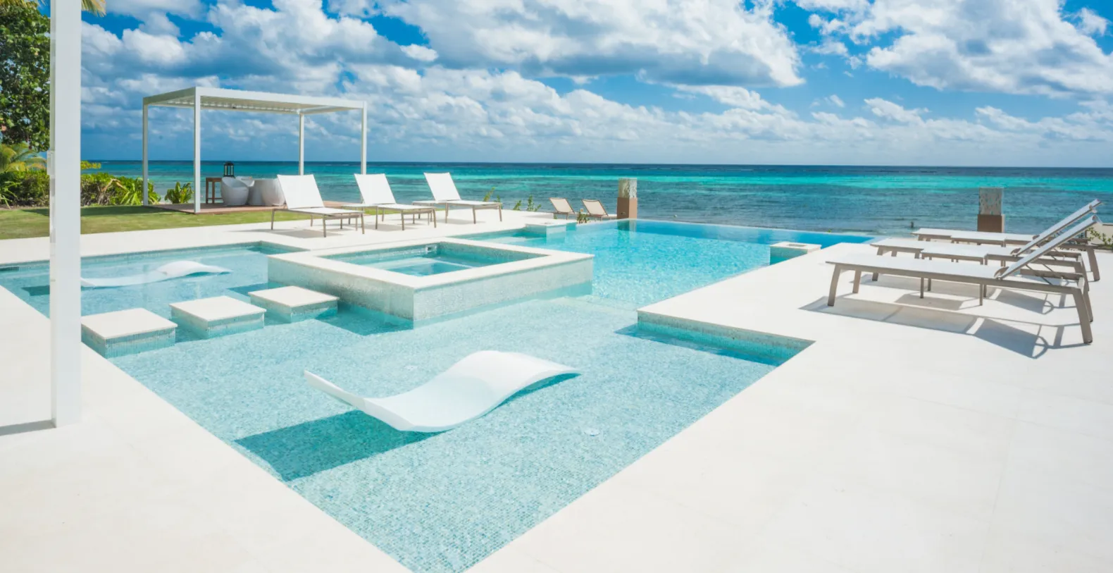 Tranquility Cove Grand Cayman Vacation Villa - South Side