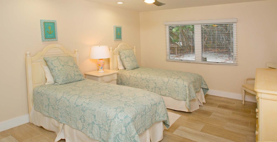 Twin Palms Grand Cayman Vacation Villa - North Side