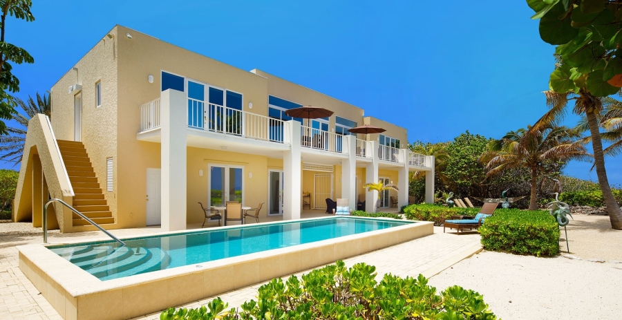 Villa Caymanas Grand Cayman 4-Bedroom Oceanfront Villa - North Side