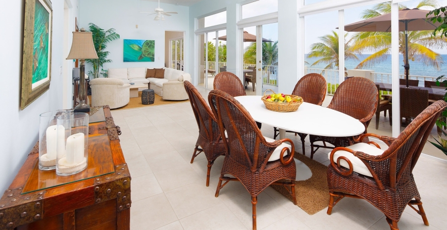 Villa Caymanas Grand Cayman 4-Bedroom Oceanfront Villa - North Side