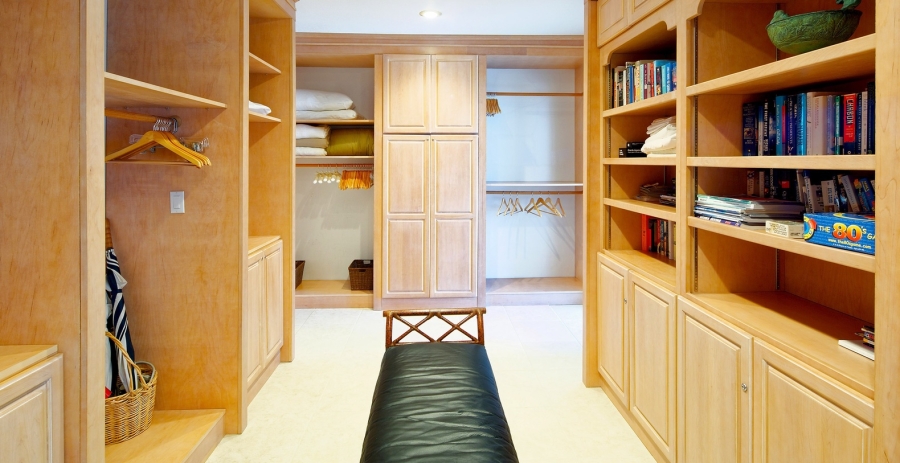 Villa Caymanas Grand Cayman 4-Bedroom Oceanfront Villa - North Side