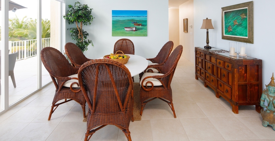 Villa Caymanas Grand Cayman 4-Bedroom Oceanfront Villa - North Side