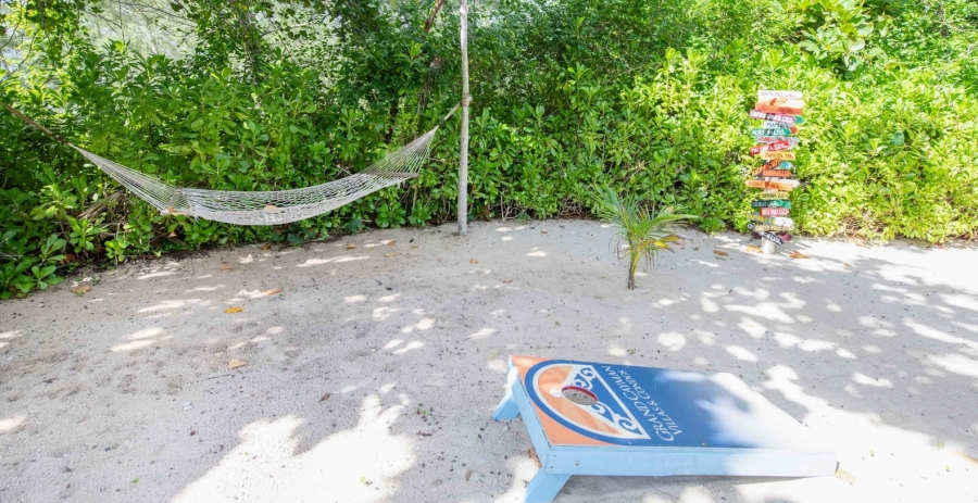 White Cottage Grand Cayman Vacation Villa - South Coast