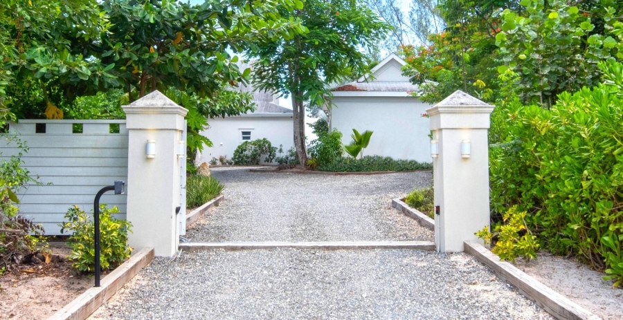 White Cottage Grand Cayman Vacation Villa - South Coast