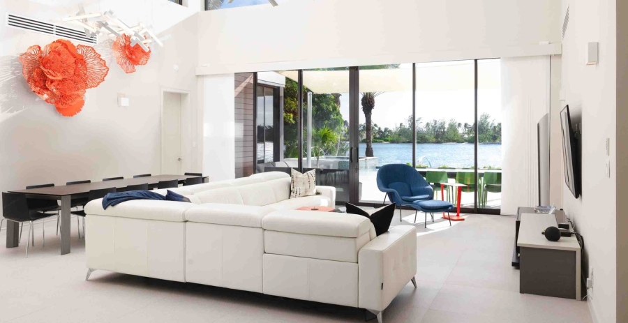 White Dahlia Grand Cayman 4-Bedroom Luxury Villa - Cayman Kai Bioluminescent Bay