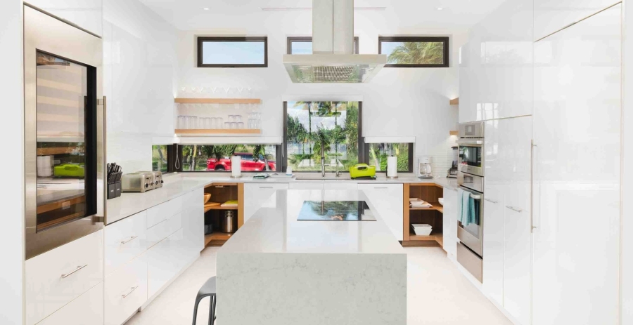 White Dahlia Grand Cayman 4-Bedroom Luxury Villa - Cayman Kai Bioluminescent Bay