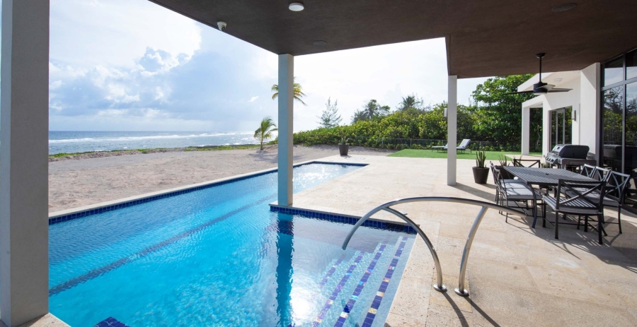 Wind Upon The Waves Grand Cayman 3-Bedroom Luxury Villa - South Coast