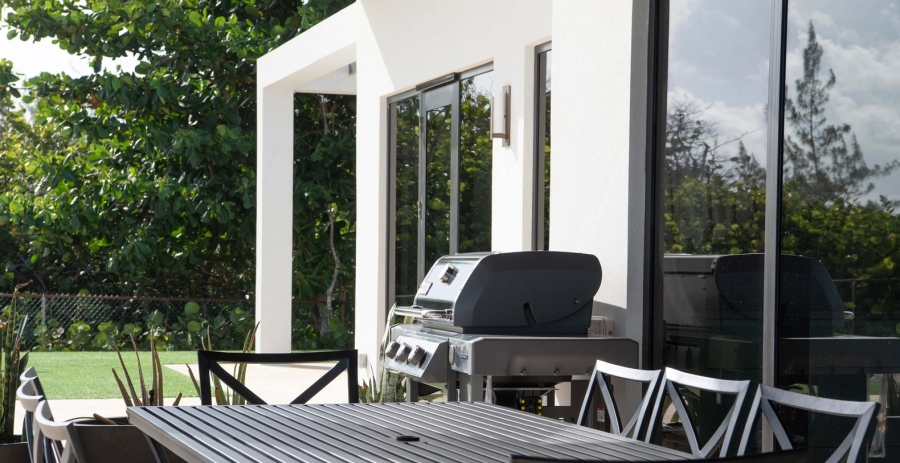 Wind Upon The Waves Grand Cayman 3-Bedroom Luxury Villa - South Coast