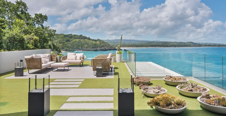 Arrecife Beach House Samana Vacation Villa - Dominican Republic