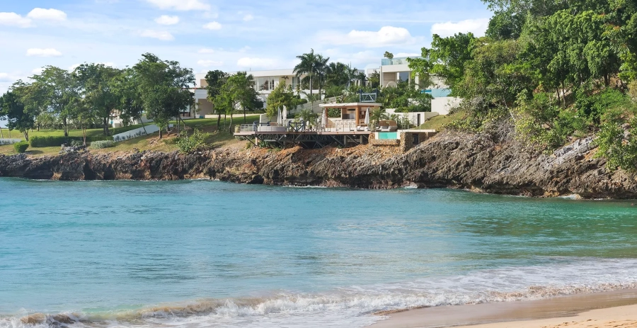 Arrecife Beach House Samana Vacation Villa - Dominican Republic