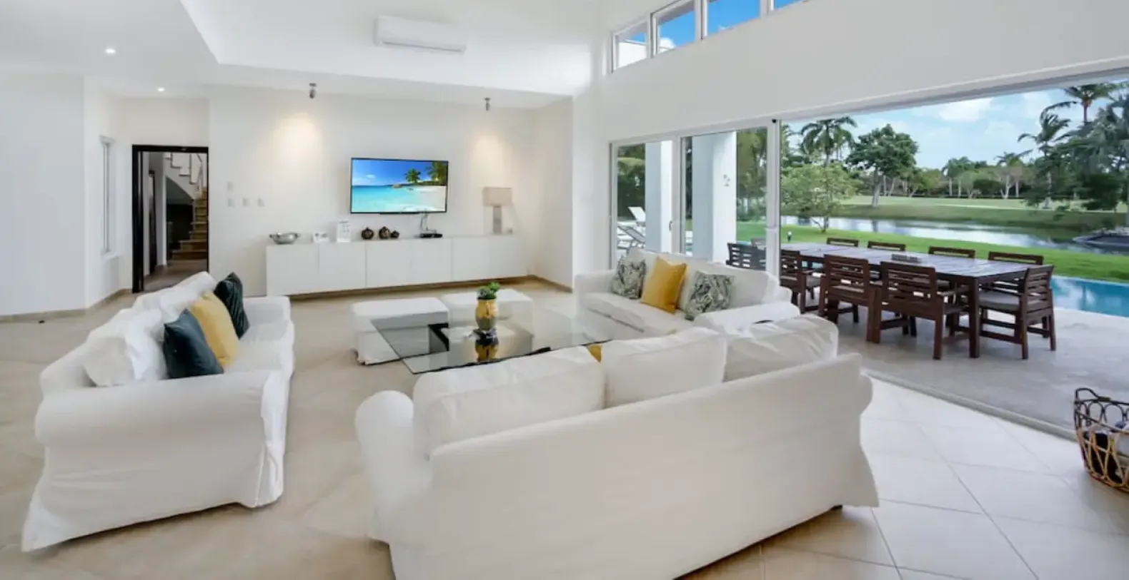 Lake View Villa Dominican Republic Vacation Villa - Cocotal Golf & Country Club, Bavaro, Punta Cana