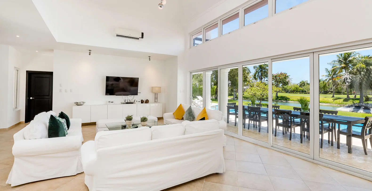 Lake View Villa Dominican Republic Vacation Villa - Cocotal Golf & Country Club, Bavaro, Punta Cana