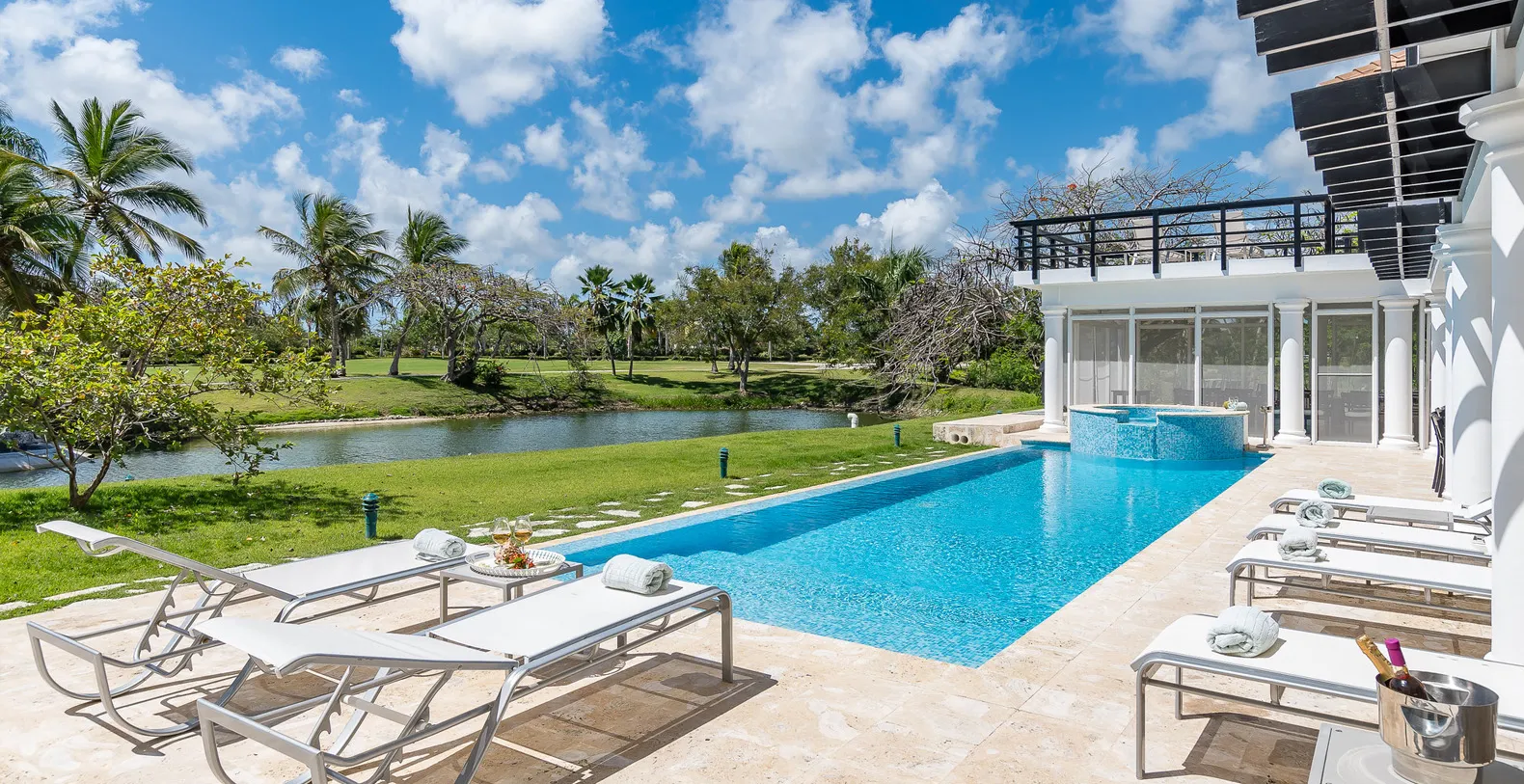 Lake View Villa Dominican Republic Vacation Villa - Cocotal Golf & Country Club, Bavaro, Punta Cana