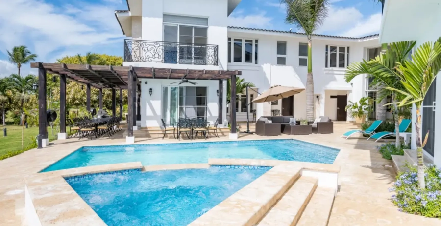 Lakefront Estate Bavaro Vacation Villa - Dominican Republic