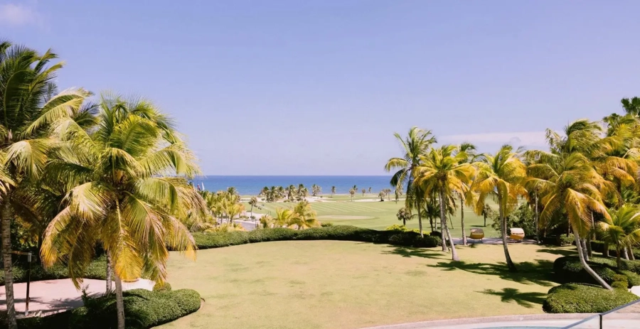 Fairway Luxe DR Vacation Villa - Cap Cana