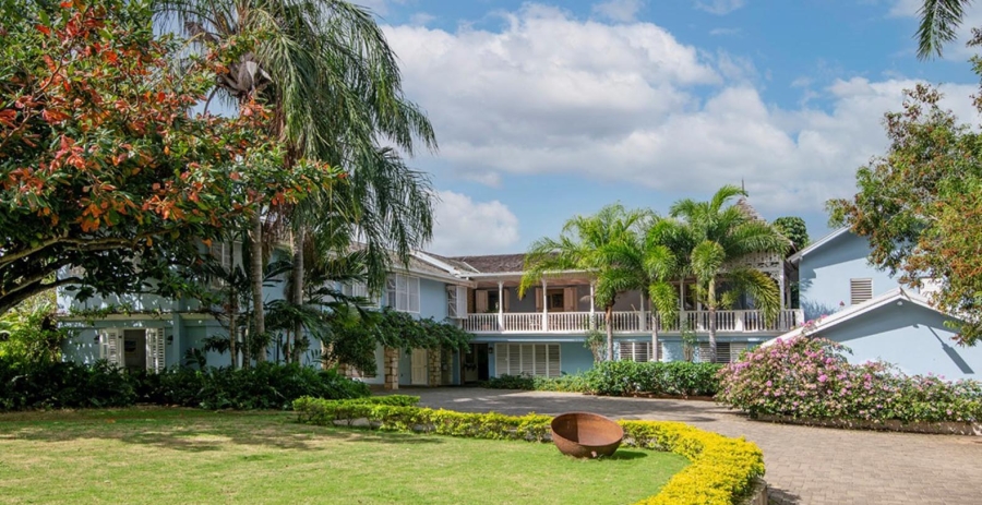 A Summer Place on the Beach Jamaica Vacation Villa - Montego Bay