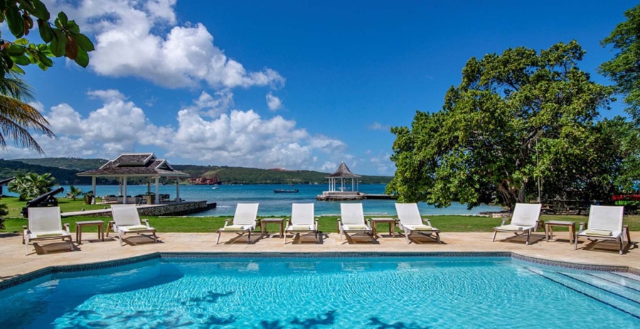 A Summer Place on the Beach Jamaica Vacation Villa - Montego Bay
