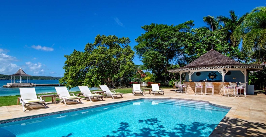 A Summer Place on the Beach Jamaica Vacation Villa - Montego Bay