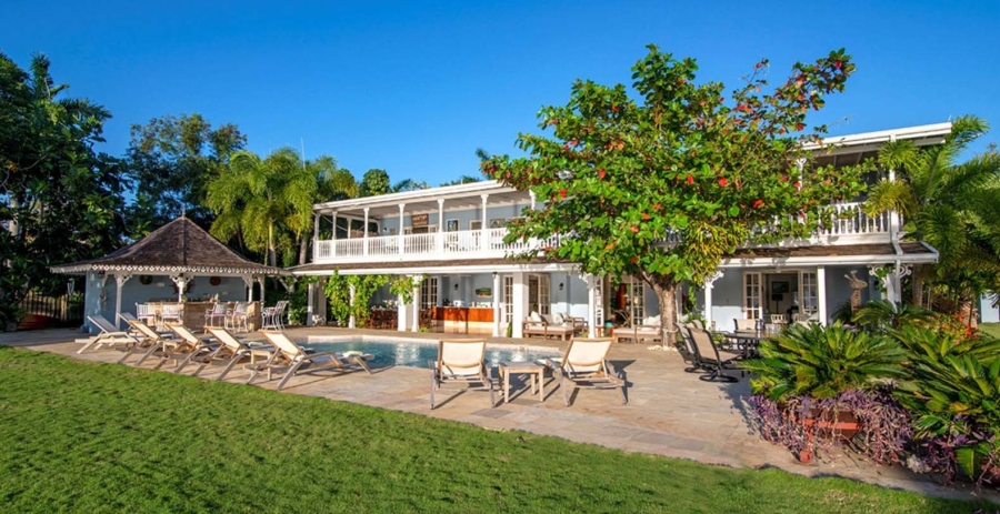 A Summer Place on the Beach Jamaica Vacation Villa - Montego Bay