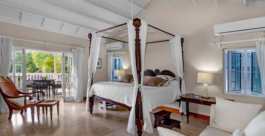 A Summer Place on the Beach Jamaica Vacation Villa - Montego Bay