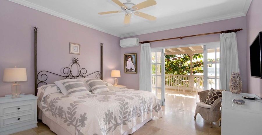 A Summer Place on the Beach Jamaica Vacation Villa - Montego Bay