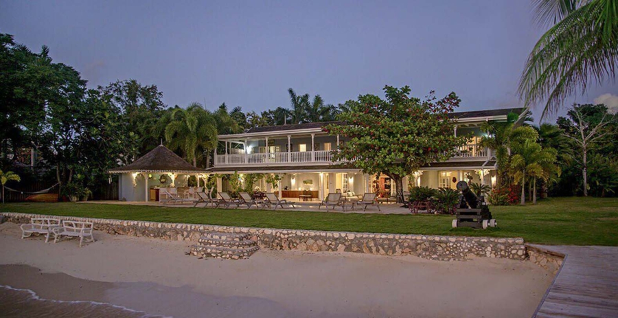 A Summer Place on the Beach Jamaica Vacation Villa - Montego Bay