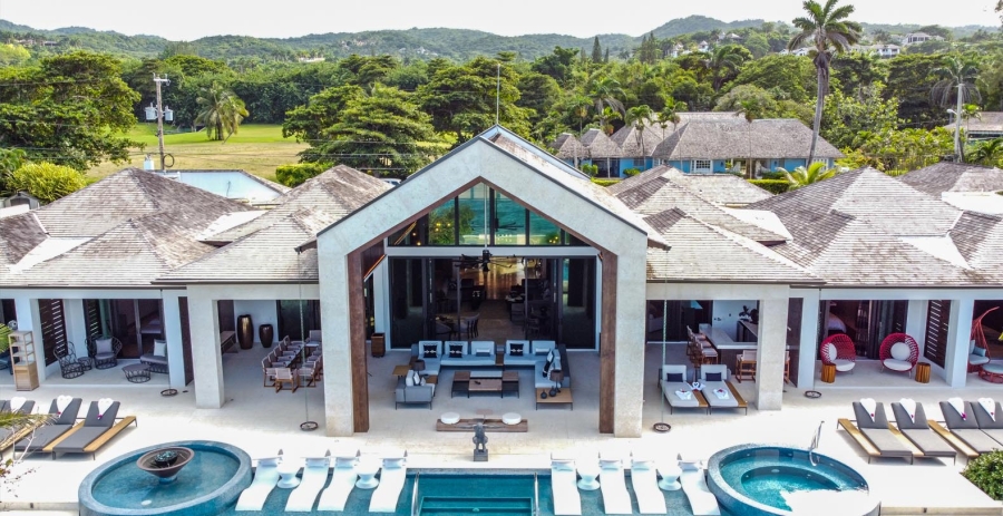 Oceans 8 Jamaica Vacation Villa - Montego Bay