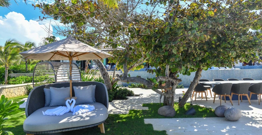 Oceans 8 Jamaica Vacation Villa - Montego Bay
