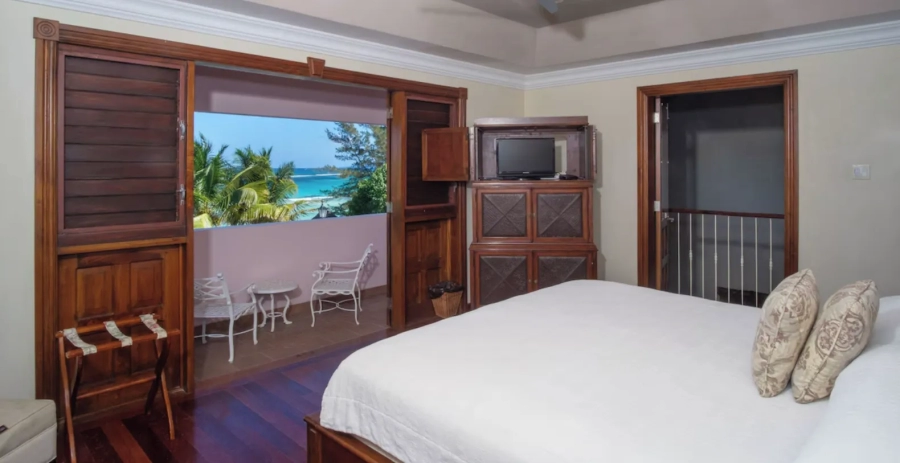 Villa Paradiso  Vacation Villa - Jamaica