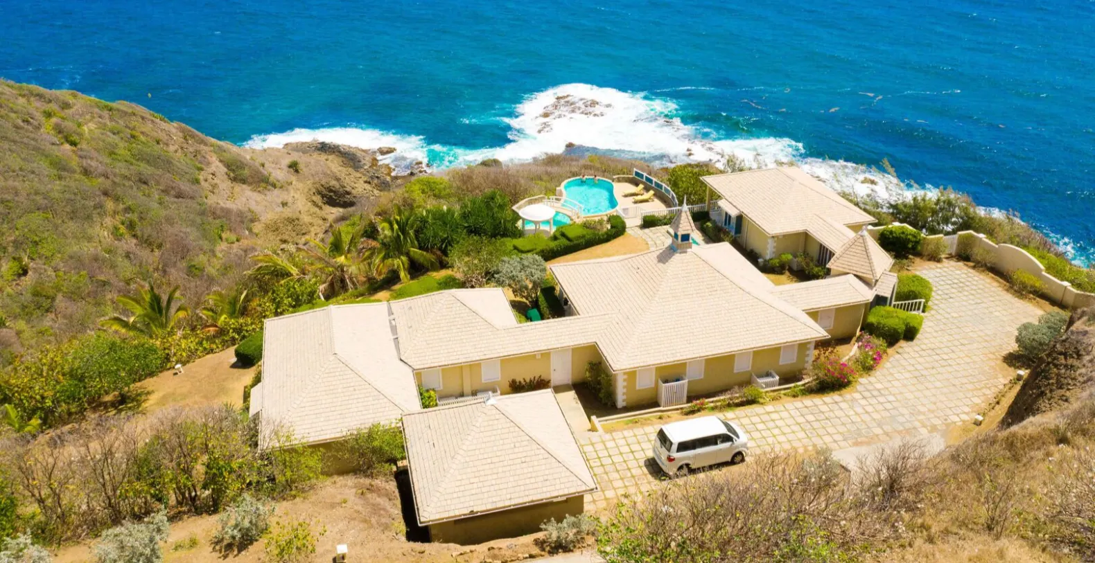 Equinox Rental St. Lucia