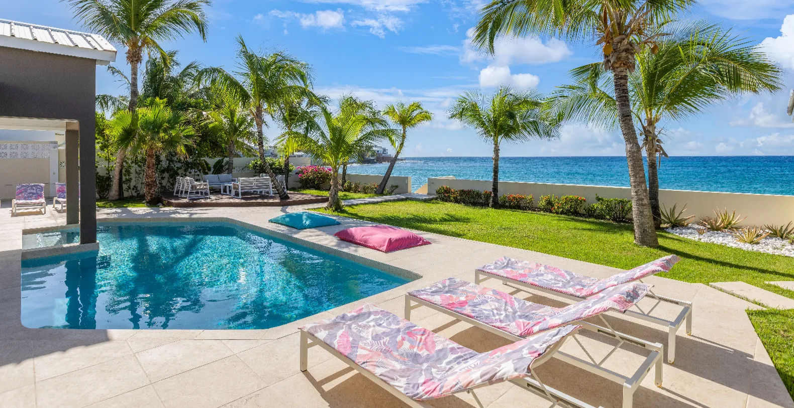 Villa Beach Secrets